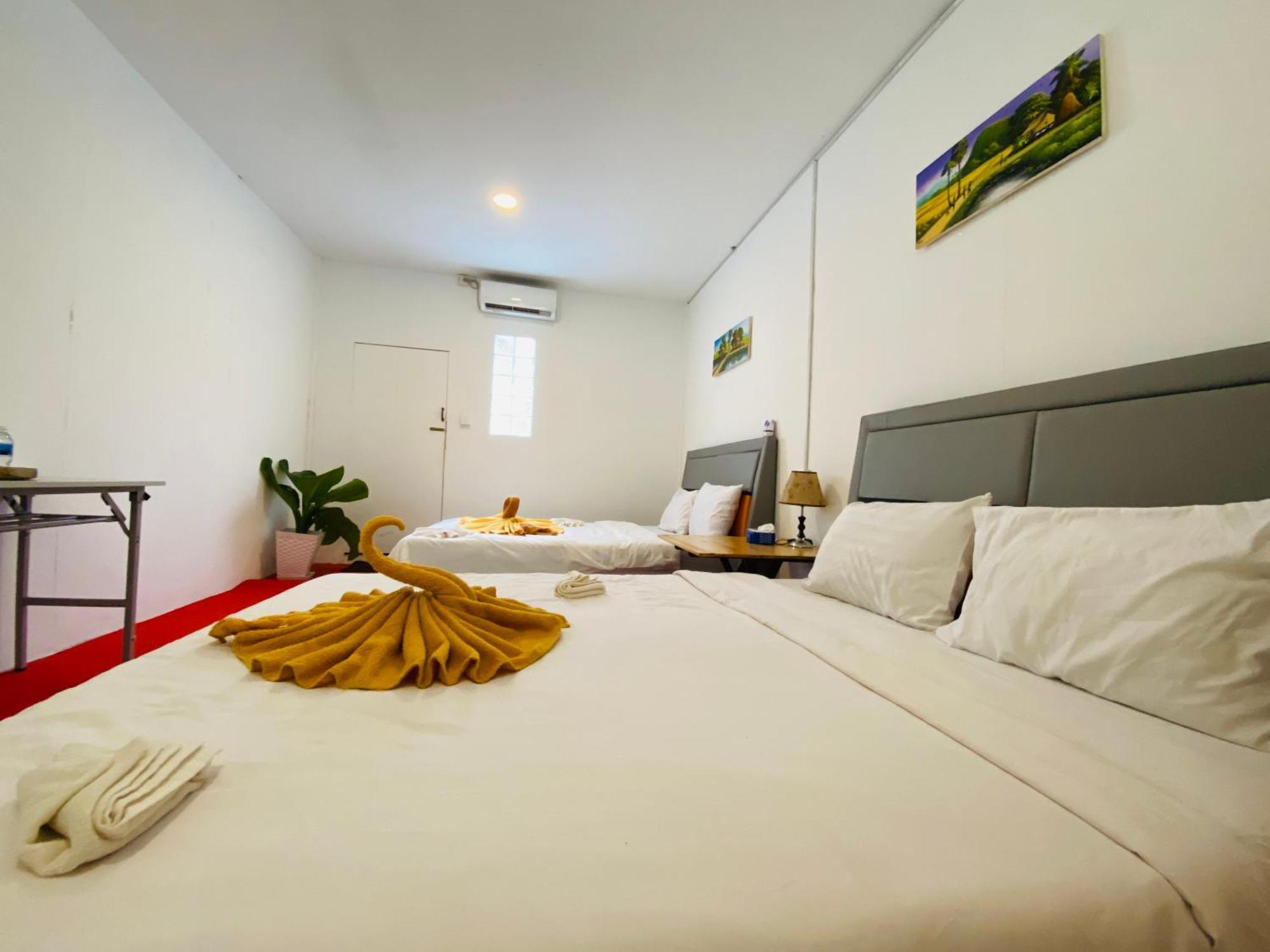 Koh Rong Beach Hostel And Bungalows Kaoh Touch Экстерьер фото