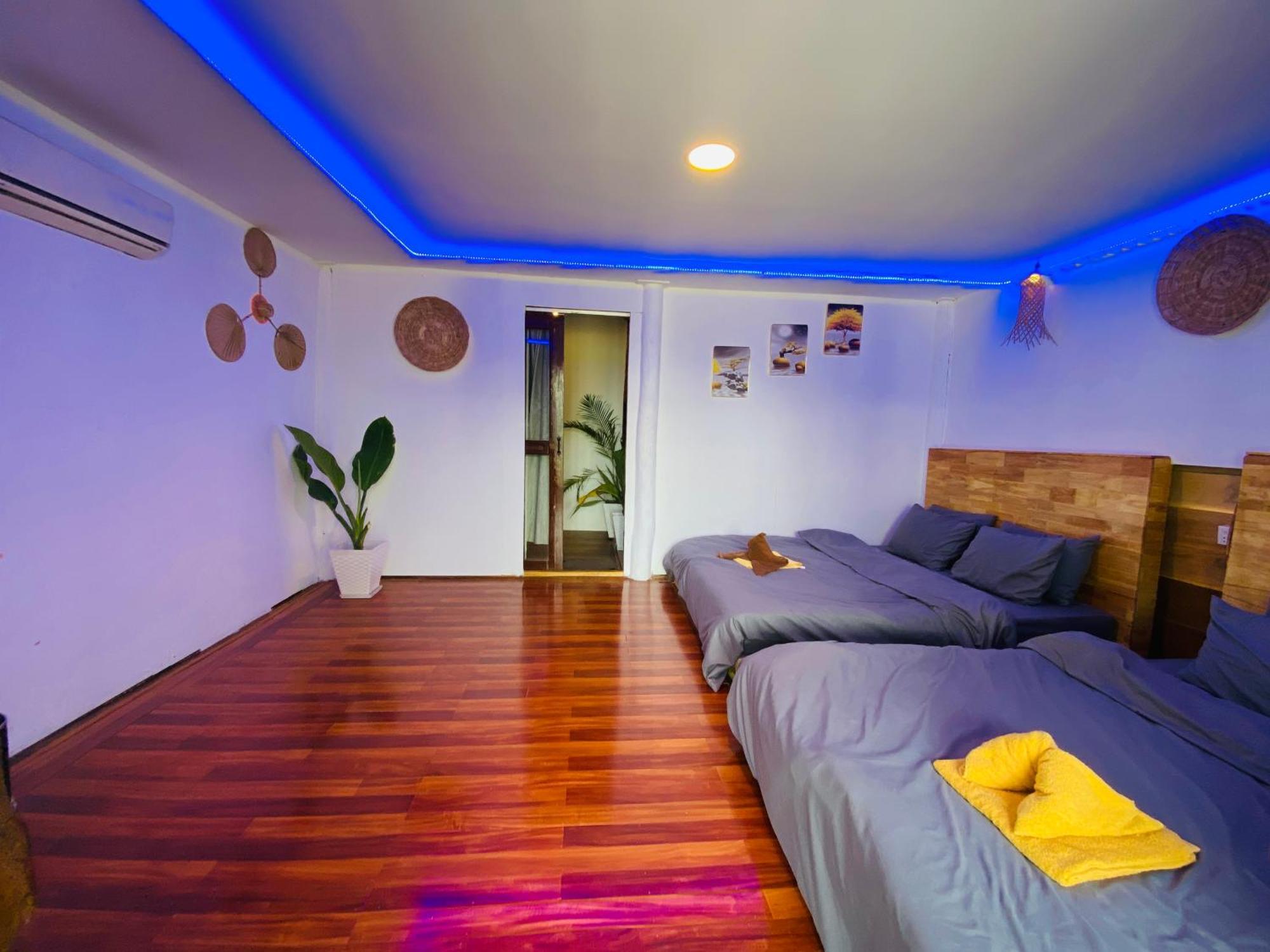 Koh Rong Beach Hostel And Bungalows Kaoh Touch Экстерьер фото